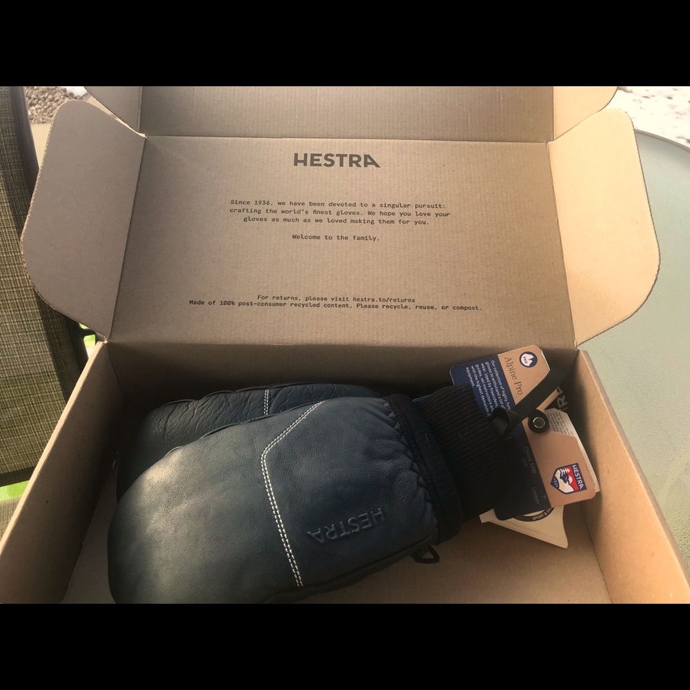 Hestra Omni Mitt Unisex: new in box!